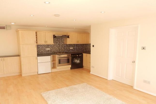 Swan Way, Fleet photo 3