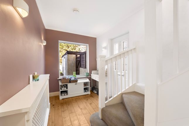 31, Victoria Avenue, Wallington photo 2