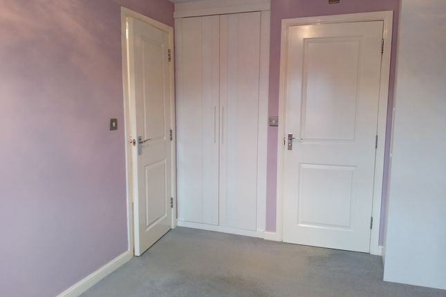 Terraced house to rent in Goldstraw Lane, Fernwood, Newark