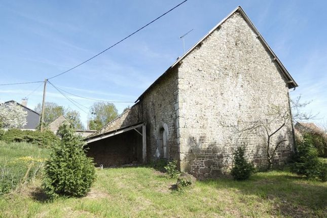 Detached house for sale in Buais, Basse-Normandie, 50640, France