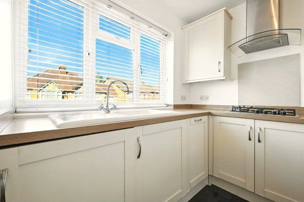 38, Rose Valley, Essex photo 4
