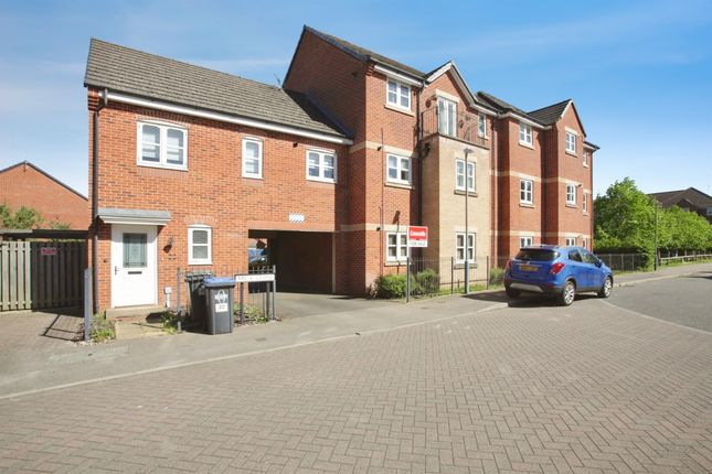 30, Mica Close, Rugby photo 2