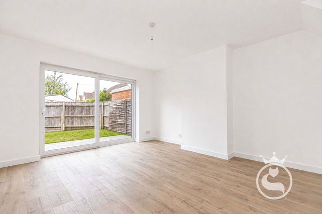 81 Cranbrook Road, Poole photo 2