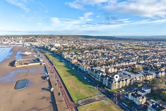 2-bed house on 35 Pegasus Court, 58 Beach Road, Weston-Super-Mare, £350,000