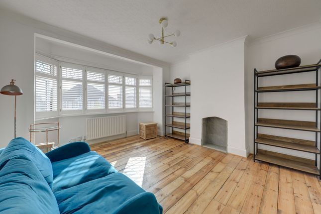 50 Derby Hill, Forest Hill photo 2