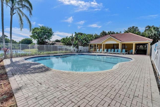 Town house for sale in 1020 Via Jardin # 1020, Riviera Beach, Florida, 33418, United States Of America