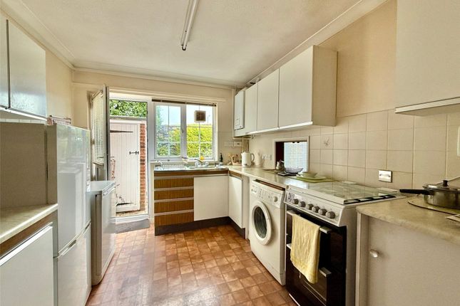 6, Naomi Close, East Sussex photo 4