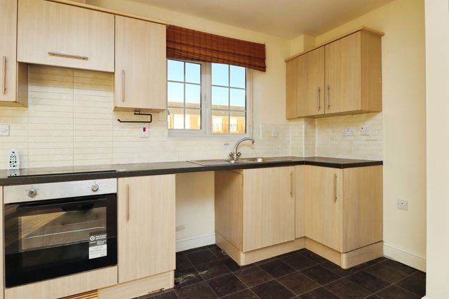 74, Cannock Road, Corby photo 2
