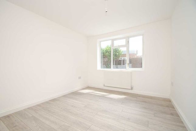 Flat 9, Redhouse Street, Walsall photo 3
