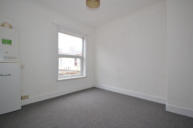 11, Egton Street, Hull photo 5