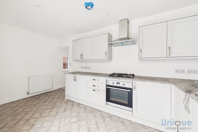 25 West View,, Bryning Lane, Newton photo 3