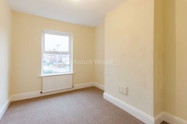 Terraced house to rent in Victoria Street, Hucknall