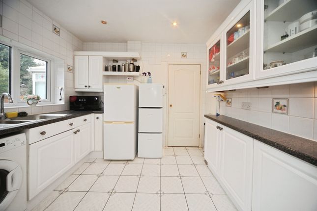 40, Onslow Road, Luton photo 3