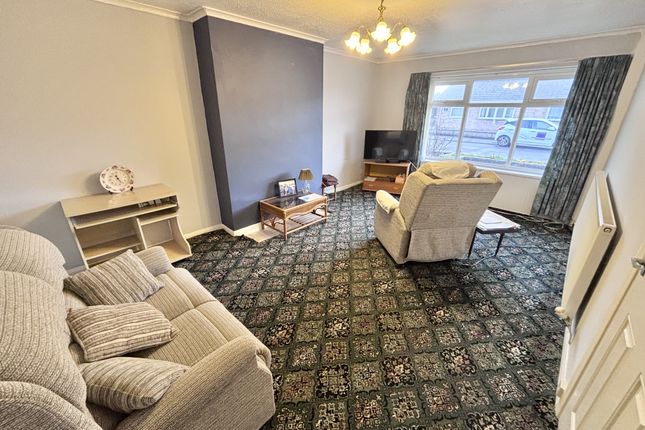 23, Glenfield Avenue, Bispham photo 2