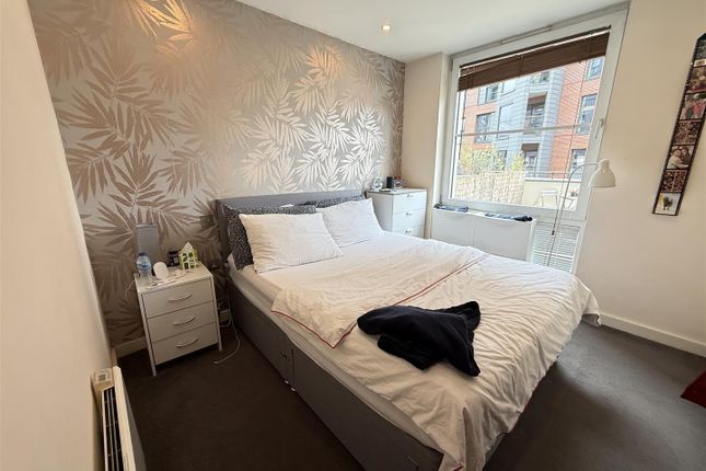 Apt 10, Milliners Wharf, Manchester photo 4