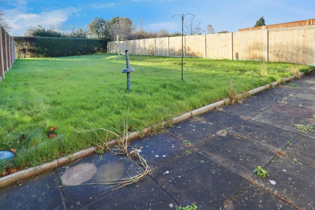 20, Wells Avenue, Crewe photo 3