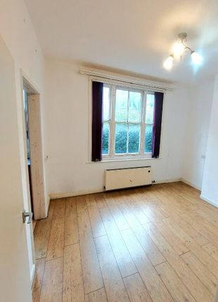 Duplex to rent in Egremont Place, Brighton