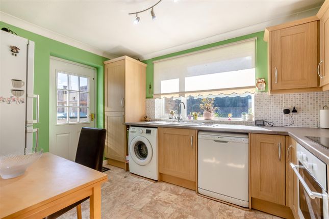 21, Woodlands, Maidstone photo 4