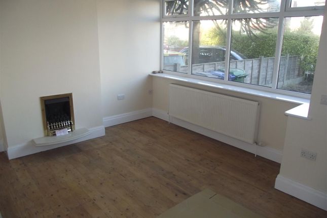 14, Warrington photo 2