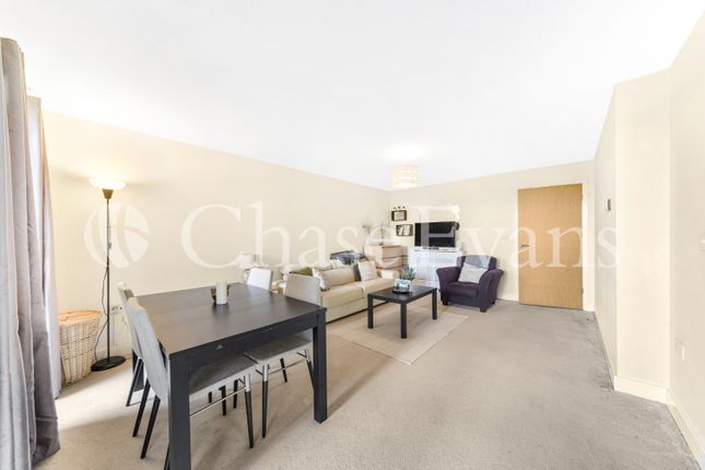 Flat to rent in Plamer Court, Charcot Road, Colindale