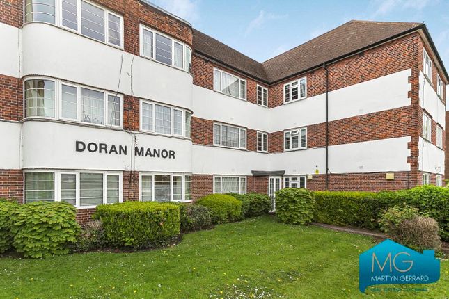 Thumbnail Flat for sale in Doran Manor, Great North Road, East Finchley, London