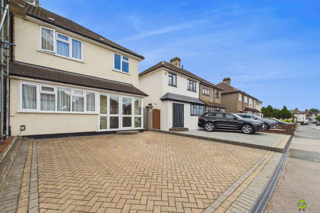 Presented By Nicoleta At Ewemove Bexleyheath And D