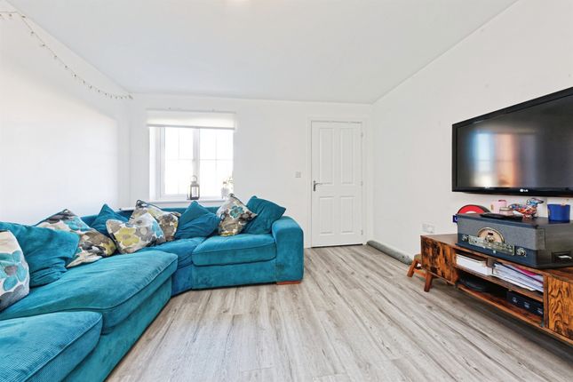 140, Central Boulevard, Canterbury photo 2