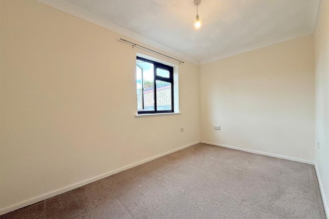 42, Covent Garden Road, Great Yarmouth photo 4