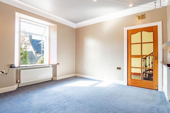 26, Albert Place, Dufftown photo 4