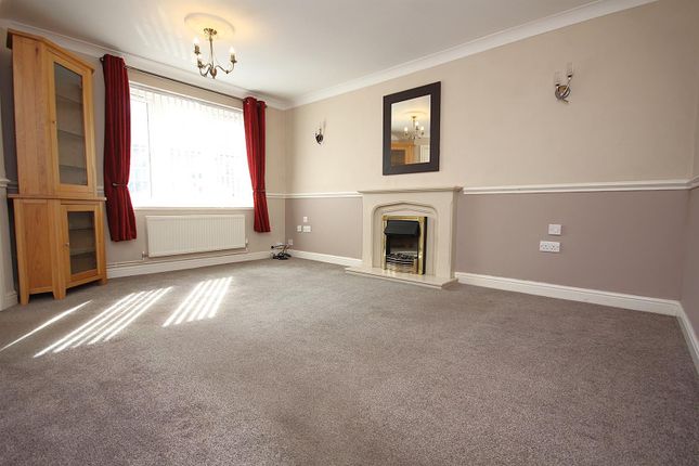 23, James Grieve Avenue, Southampton photo 3