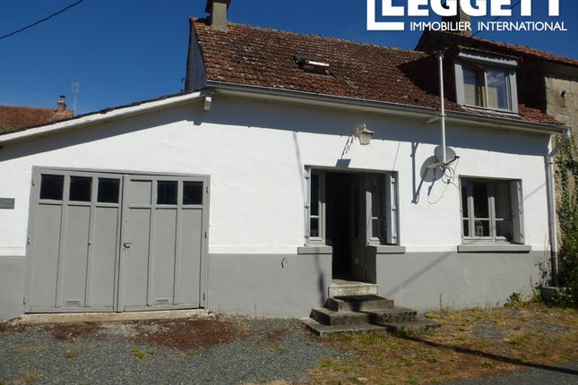 Villa for sale in Lafat, Creuse, Nouvelle-Aquitaine