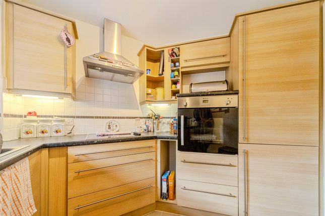 Apartment 54, Thackrah Court, 1, Squirrel Way, Leeds photo 3