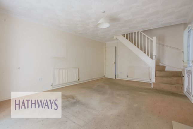 14 Pentwyn Heights, Pontypool photo 4