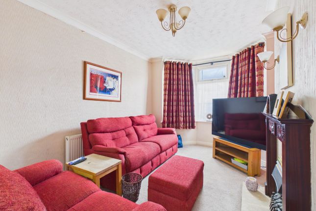 19 Oldstead Avenue, Hull, East Riding of Yorkshire photo 2