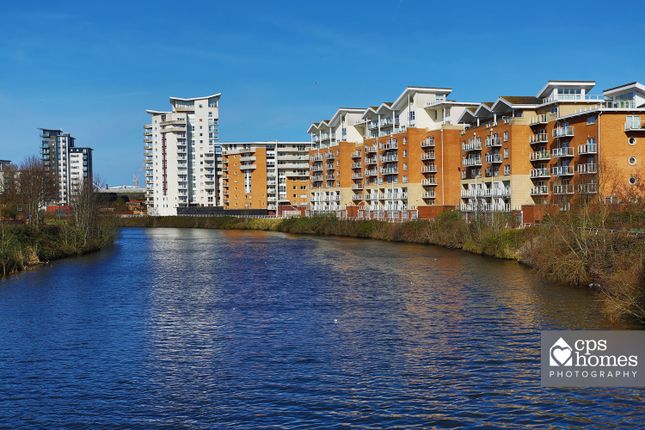 Thumbnail Flat for sale in Lynton Court, Chandlery Way, Cardiff