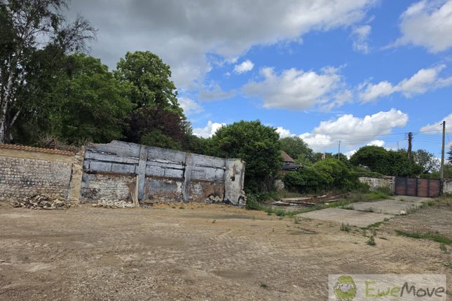 Land, Behind 29 High Street, Lakenheath photo 2
