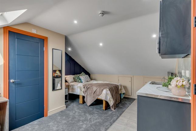 Room 6, 37, Melville Road, Coventry photo 3