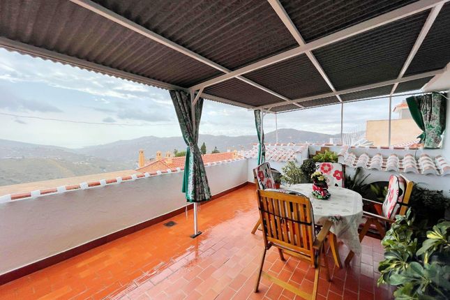 Thumbnail Apartment for sale in Cómpeta, Andalusia, Spain