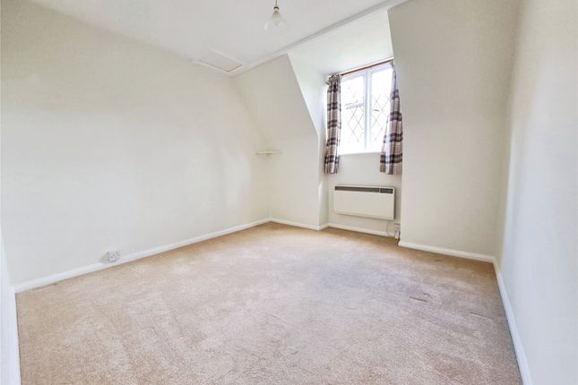 Flat to rent in High Street, Mayfield, East Sussex