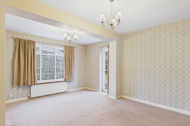 4, Orchard Close, Boverton, CF61 photo 4