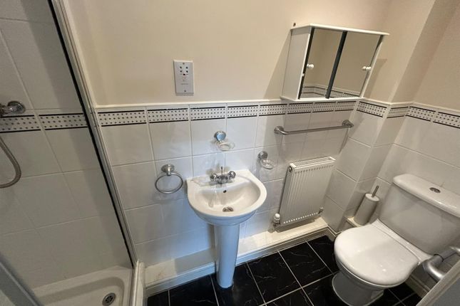 Cwrt Peris, Apartment 8, Colwyn Crescent, Colwyn Bay photo 5