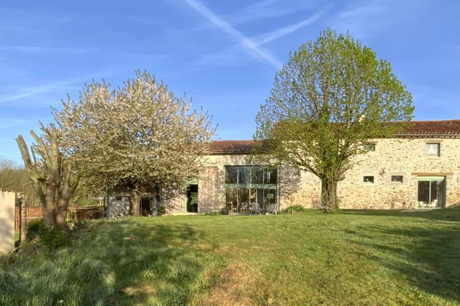 Thumbnail Property for sale in Le Beugnon, Poitou-Charentes, 79130, France