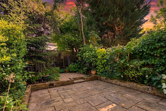 45 Mount Pleasant Road, Ealing photo 4