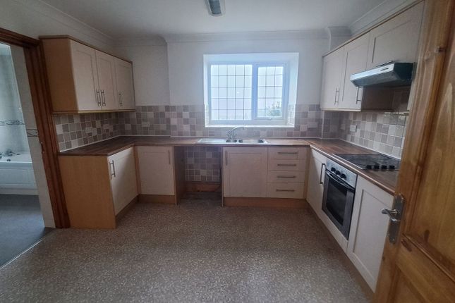 36, Llandeilo Road, Ammanford photo 4