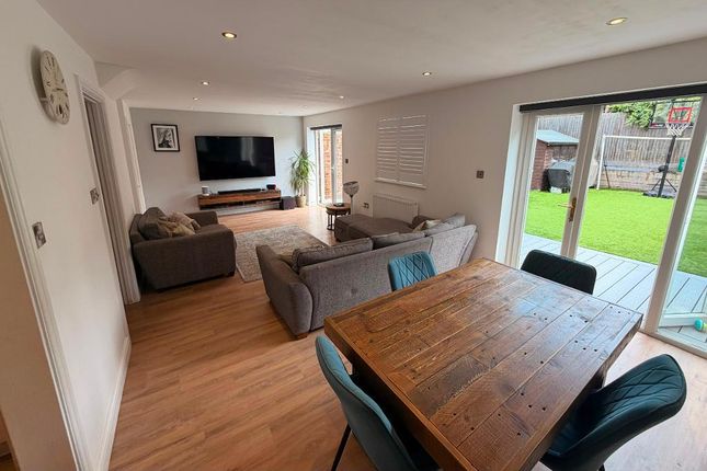 33, Granes End, Milton Keynes photo 4
