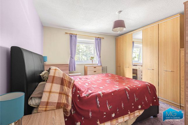 116, Puller Road, London photo 4