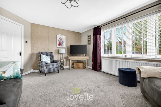 1, Northfield Close, Tetney photo 2