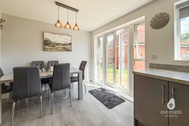 41, Shipridge Drive, Spencers Wood, RG7 photo 4