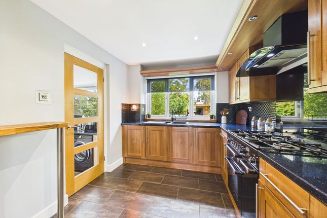 7 Laburnum Road, Bonnybridge photo 3