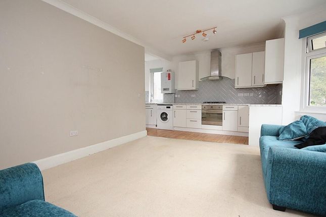 132b, Ringwood Road, Poole photo 2